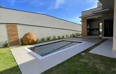 Imagem: A casa em condomínio possui 3 Dormitórios, 5 Banheiros, 4