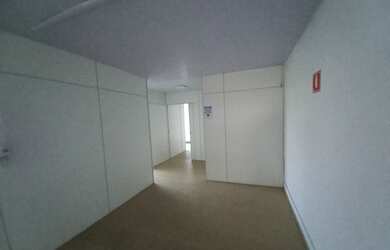 Imagem 7: Ponto comercial em Posto de Gasolina em Avenida de grande fluxo no bairro...