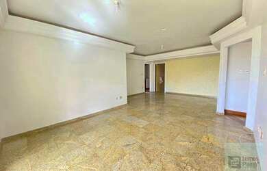 Imagem: O apartamento possui 3 Dormitórios, 3 Banheiros, 2 Vagas na