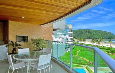 Imagem: O apartamento possui 3 Dormitórios, 1 Banheiro, 2 Vagas na