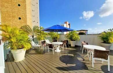 Imagem 15: Viva em um maravilhoso apartamento com vista mar na melhor localização...