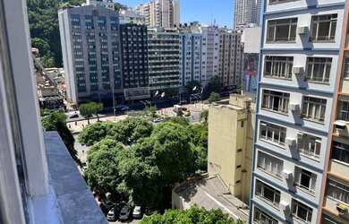 Imagem: O apartamento possui 3 Dormitórios, 3 Banheiros, 2 Vagas na