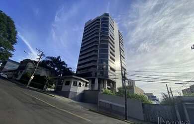 Imagem: O apartamento na cobertura possui 3 Dormitórios, 2 Banheiros