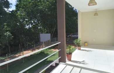 Imagem: A casa em condomínio possui 3 Dormitórios, 2 Banheiros, 4