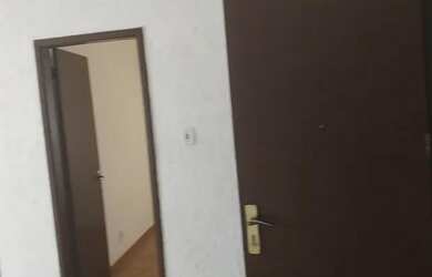 Imagem: A casa possui 2 Dormitórios, 1 Banheiro, 130m² de Área e