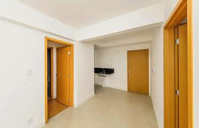 Imagem: O apartamento possui 2 Dormitórios, 2 Banheiros, 1 Vaga na