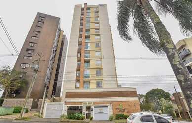 Imagem: O apartamento possui 3 Dormitórios, 2 Banheiros, 2 Vagas na