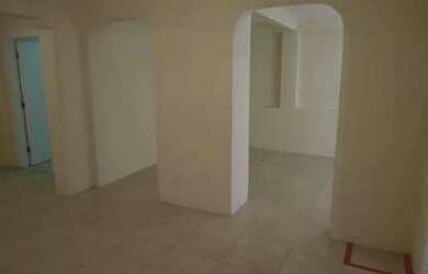 Imagem 6: CASA NA BARRA -240m² - EXCELENTE LOCALIZAÇÃO!!