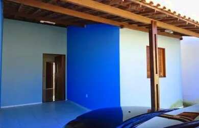 Imagem: A casa possui 3 Dormitórios, 2 Banheiros, 1 Vaga na garagem