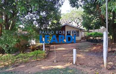 Imagem: O terreno à venda possui 48m² de Área e está localizado