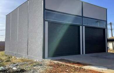 Imagem 3: GALPÃO 234m². Imóvel novo, 234m² de Áreae2 Banheiros