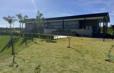 Imagem: O terreno possui 264m² de Área e está localizado em Loteamento