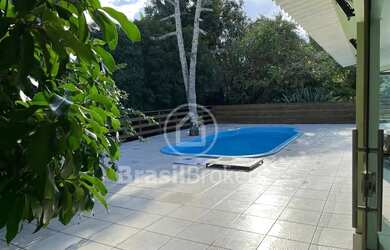 Imagem 9: Casa com 5 quartos e piscina e sauna