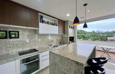 Imagem: O apartamento na cobertura possui 4 Dormitórios, 3 Banheiros