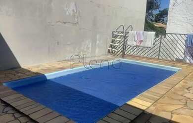 Imagem: A casa possui 3 Dormitórios, 4 Banheiros, 4 Vagas na garagem