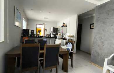 Imagem 4: Casa térrea perto da praia dentro de condomínio aconchegante