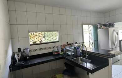 Imagem 15: Vendo casa. Churrasqueira, Varanda, 2 Vagas na garageme3 Dormitórios