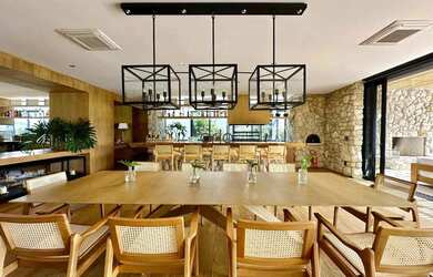 Imagem 13: Mansão beira lago mobiliada e decorada com piscina térmica e 5 suítes...