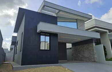 Imagem: A casa em condomínio possui 4 Dormitórios, 5 Banheiros, 2