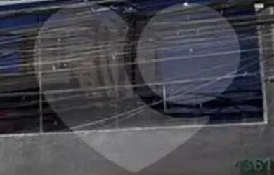 Imagem: O depósito à venda possui 2 Vagas na garagem e 450m² de Área