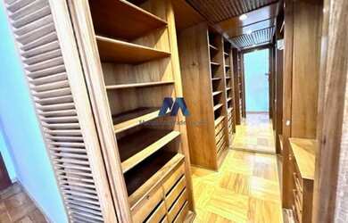 Imagem 11: Excelente Localização. Guarda roupa, 172m² de Área, 1 Vaga na garageme3...