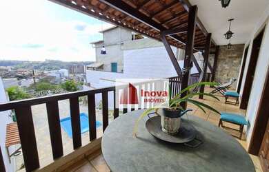Imagem 13: Linda casa colonial 3 qtos/suíte/piscina/4 vagas, à venda, 230 m² por R$ 820.000 - São Ped