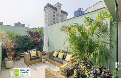 Imagem: O apartamento possui 3 Dormitórios, 3 Banheiros, 2 Vagas na