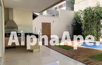 Imagem: A casa em condomínio possui 4 Dormitórios, 5 Banheiros, 5