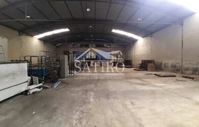 Imagem 3: Galpão/Depósito/Armazém para venda possui 1300 metros quadrados