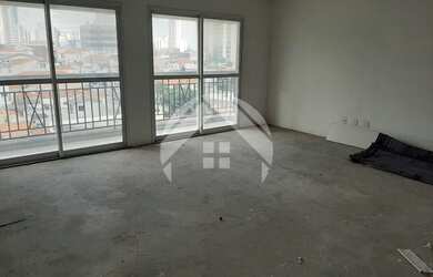 Imagem: O depósito possui 1 Vaga na garagem, 46m² de Área e está