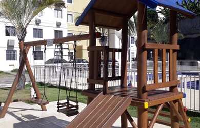 Imagem: O apartamento possui 2 Dormitórios, 1 Banheiro, 1 Vaga na garagem