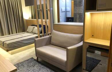 Imagem: A kitnet possui 1 Dormitório, 1 Banheiro, 1 Vaga na garagem