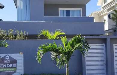 Imagem: A casa em condomínio possui 4 Dormitórios, 3 Banheiros, 3