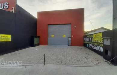 Imagem: O depósito possui 240m² de Área e está localizado em Jardim