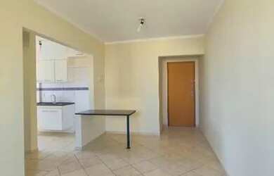 Imagem: O apartamento possui 1 Dormitório, 1 Banheiro, 1 Vaga na garagem