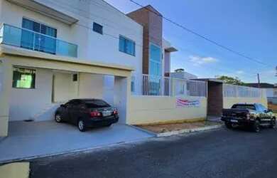 Imagem: A casa em condomínio possui 4 Dormitórios, 5 Banheiros, 4