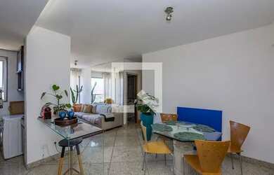 Imagem: O apartamento possui 2 Dormitórios, 2 Banheiros, 2 Vagas na