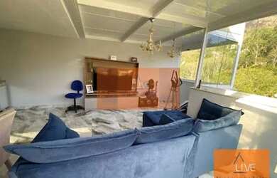 Imagem: O apartamento na cobertura possui 3 Dormitórios, 2 Banheiros