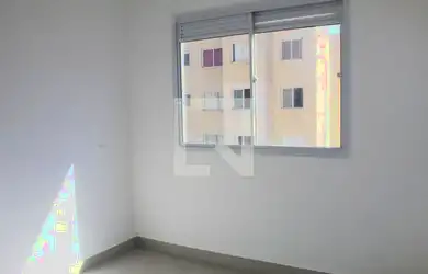 Imagem: O apartamento possui 2 Dormitórios, 1 Banheiro, 33m² de Área