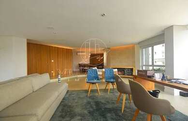 Imagem: O apartamento possui 4 Dormitórios, 5 Banheiros, 4 Vagas na