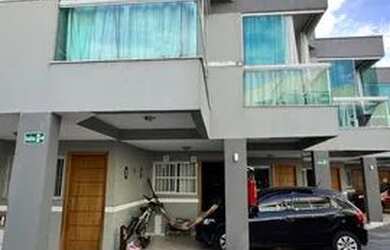 Imagem: A casa em condomínio possui 2 Dormitórios, 2 Banheiros, 1