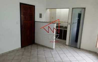 Imagem: A kitnet possui 1 Banheiro, 25m² de Área e está localizado