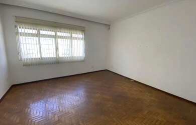 Imagem: Casa para aluguel, 5 quartos, 1 suíte, 2 vagas, MARTINS - Uberlândia/MG