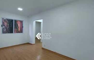 Imagem: O apartamento possui 2 Dormitórios, 1 Banheiro, 1 Vaga na garagem