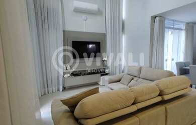 Imagem: A casa em condomínio à venda possui 3 Dormitórios, 1 Banheiro