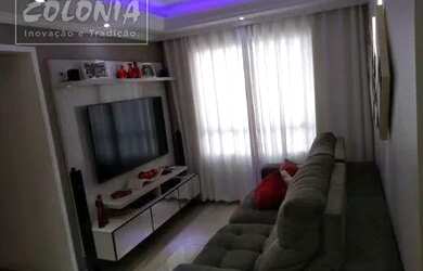 Imagem: O apartamento possui 3 Dormitórios, 1 Banheiro, 1 Vaga na garagem