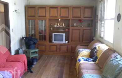 Imagem 1: Casa à venda Rua Padre Alois Kades S J, Vila Ipiranga - Porto Alegre