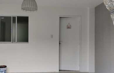 Imagem: A casa em condomínio possui 2 Dormitórios, 2 Banheiros, 1