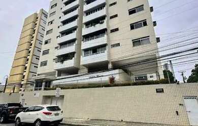 Imagem: O apartamento possui 3 Dormitórios, 3 Banheiros, 2 Vagas na