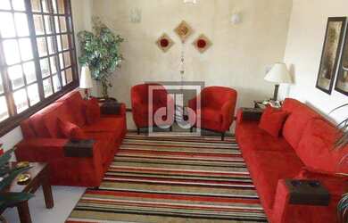 Imagem 3: Anil - Rua Pierre La Place - Casa Triplex - 4 Quartos 1 Suíte - 3 Vagas...